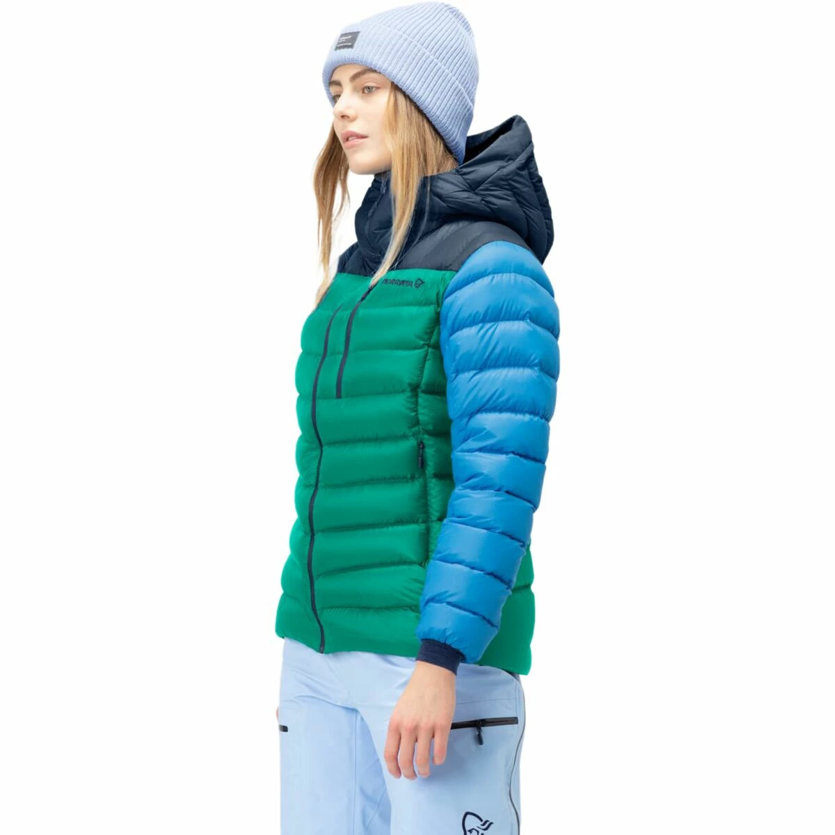 Norrona Lyngen Down850 Hooded Jacket Women's 5 Norrona Lyngen Down850 Hooded Jacket Women's - Image 5