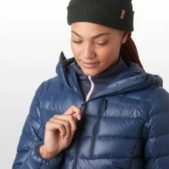 Norrona Lyngen Down850 Hooded Jacket Women's 31 Norrona Lyngen Down850 Hooded Jacket Women's -Norron Style Shop INDNIG D12