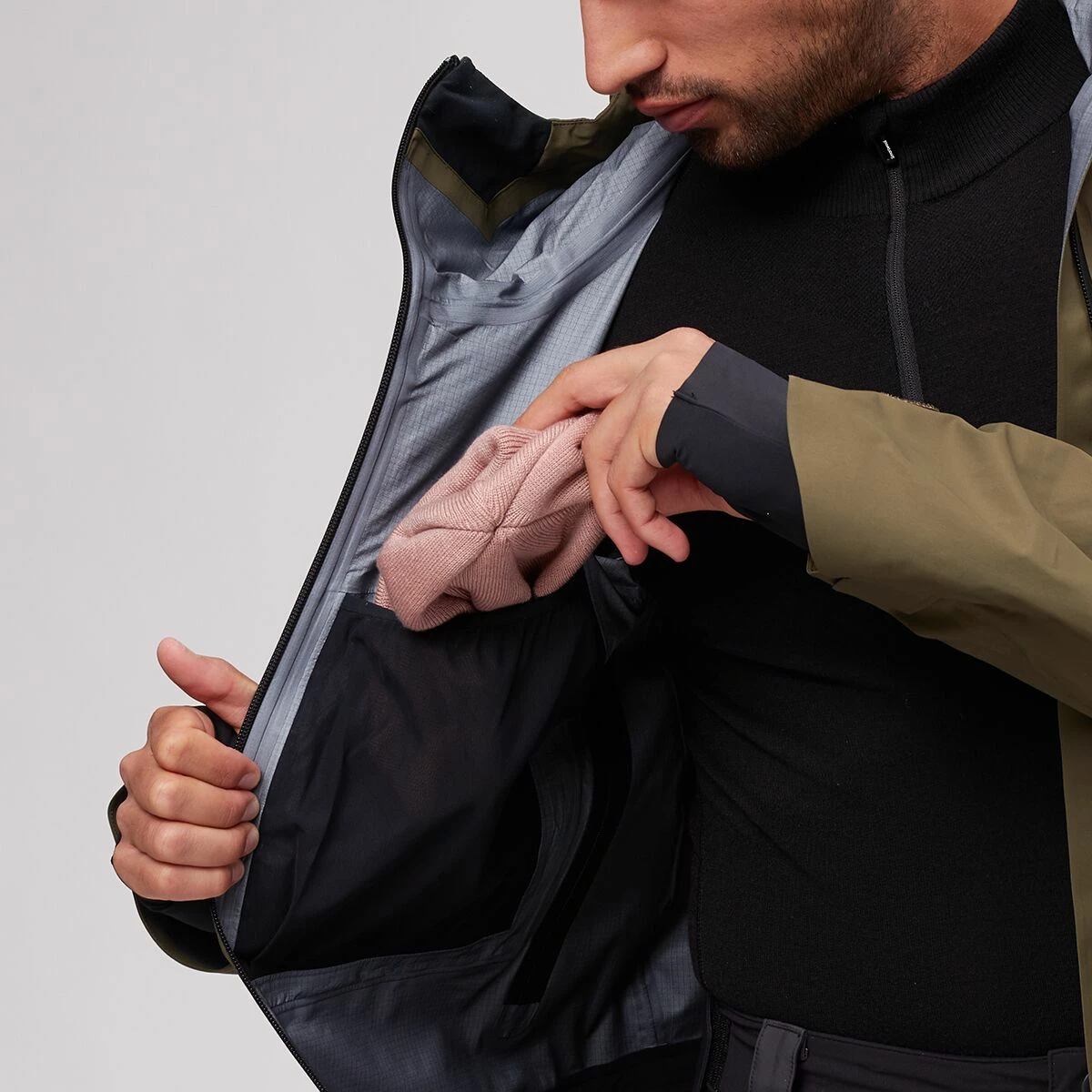 Norrona Lofoten GORE TEX Pro Jacket Men's 5 Norrona Lofoten GORE TEX Pro Jacket Men's - Image 5