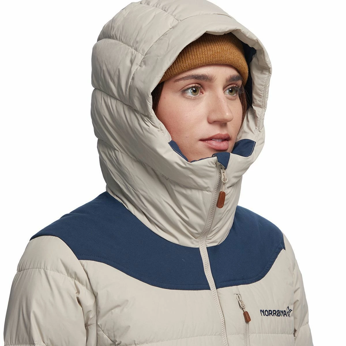 Norrona Tamok Down750 Jacket Women's 4 Norrona Tamok Down750 Jacket Women's - Image 4