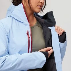 Norrona Lofoten GORE TEX Insulated Jacket Women's 9 Norrona Lofoten GORE TEX Insulated Jacket Women's -Norron Style Shop SER D9