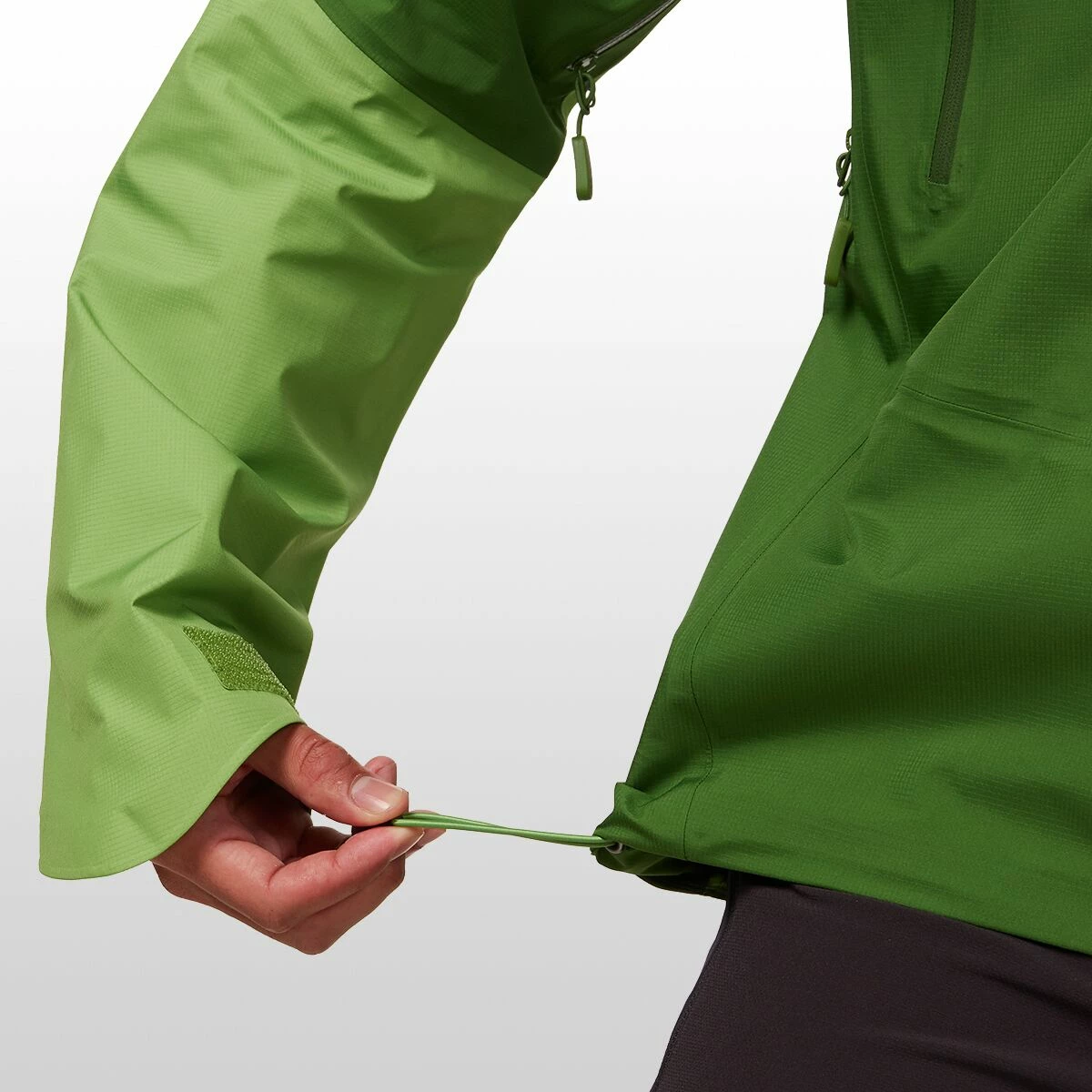 Norrona Falketind GORE TEX Jacket Men's 7 Norrona Falketind GORE TEX Jacket Men's - Image 7